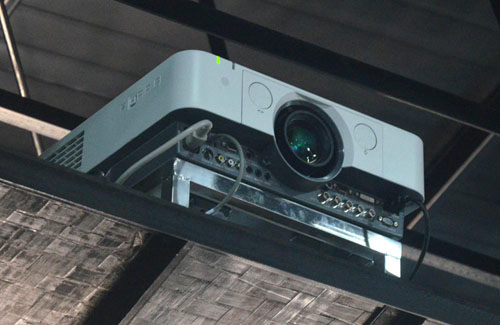 ἤ⹤ͶӰ(yng)ô(zhn)֮(chung)Ӱ