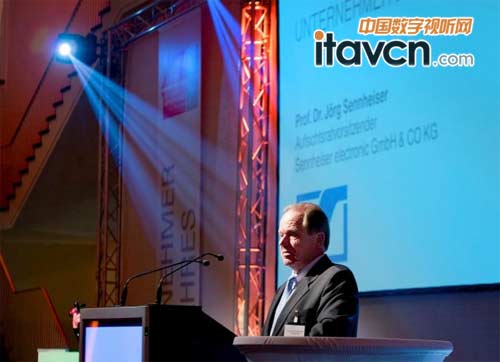 Jörg Sennheiserڰl(f)