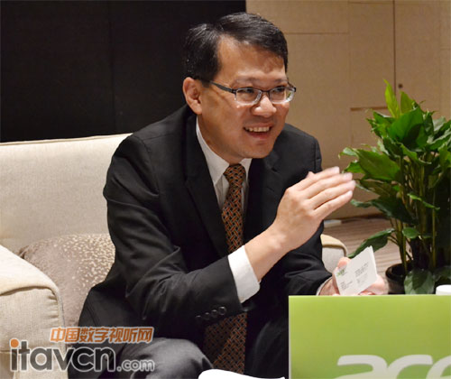 宏碁電腦上海有限公司資深處長鐘逸鈞