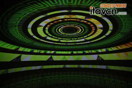 震撼的視覺盛宴使在座觀眾發出眾多贊嘆